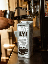 Cargar imagen en el visor de la galería, Oatly Barista Edition 1L - Leche de Avena Premium